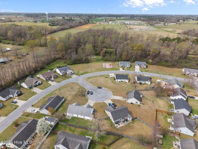 3709 Scenic Court, Ayden, NC 28513