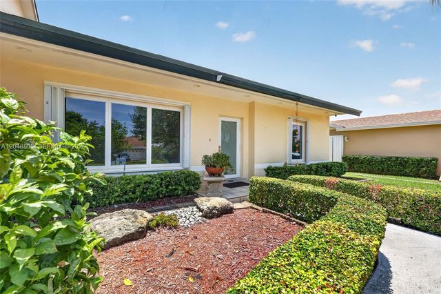 16430 SW 107th Court, Miami, FL 33157