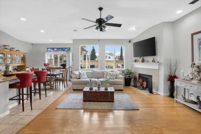 4500 Windsong St, Sacramento, CA 95834