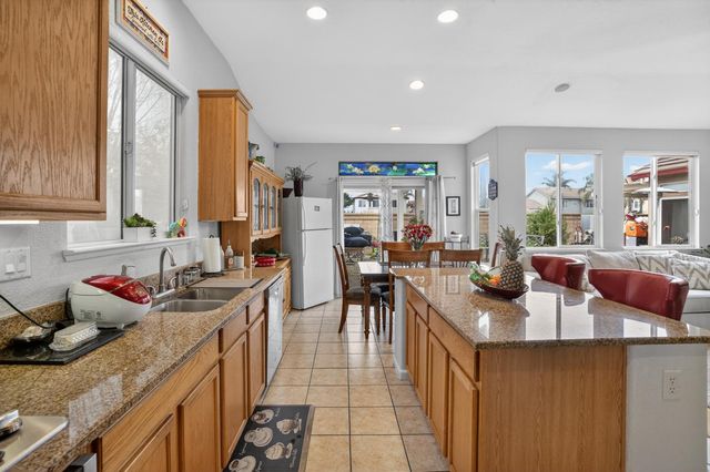 4500 Windsong St, Sacramento, CA 95834