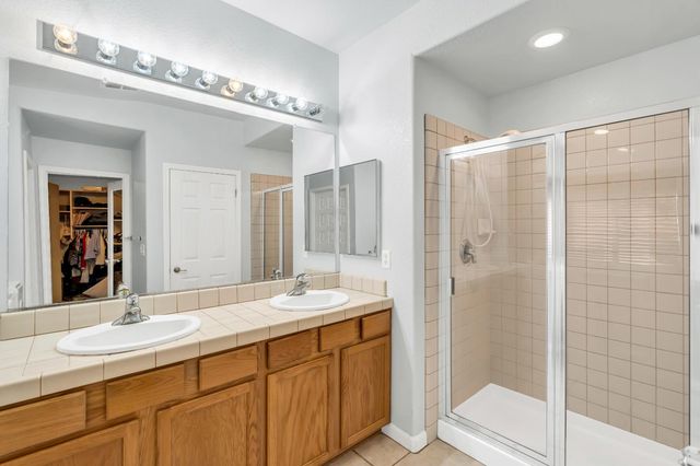 4500 Windsong St, Sacramento, CA 95834