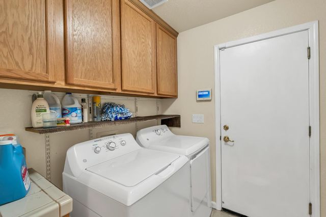 4500 Windsong St, Sacramento, CA 95834