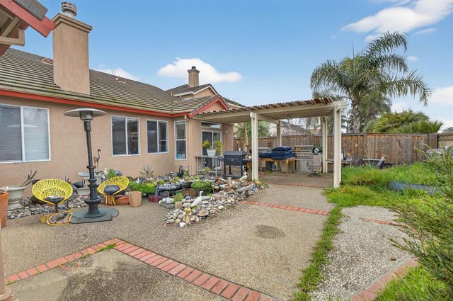 4500 Windsong St, Sacramento, CA 95834