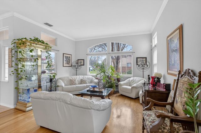 4500 Windsong St, Sacramento, CA 95834