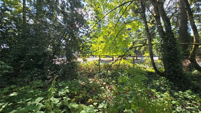 11 XX NE Sunset Boulevard, Renton, WA 98056