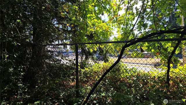 11 XX NE Sunset Boulevard, Renton, WA 98056
