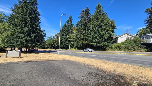11 XX NE Sunset Boulevard, Renton, WA 98056