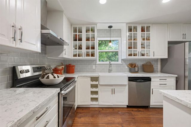 4602 Frontier TRL, Austin, TX 78745