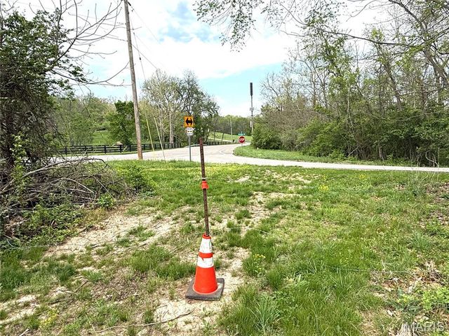2500 Ossenfort Road, Wildwood, MO 63038