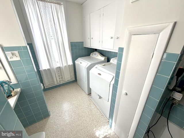 514 E MAIN ST, Annville, PA 17003