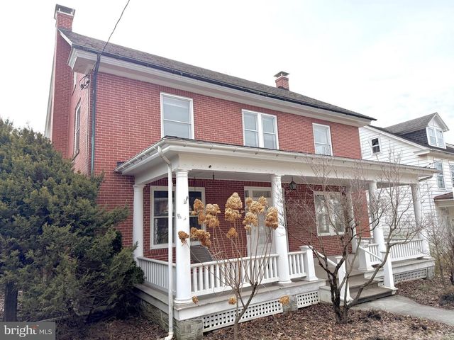 514 E MAIN ST, Annville, PA 17003