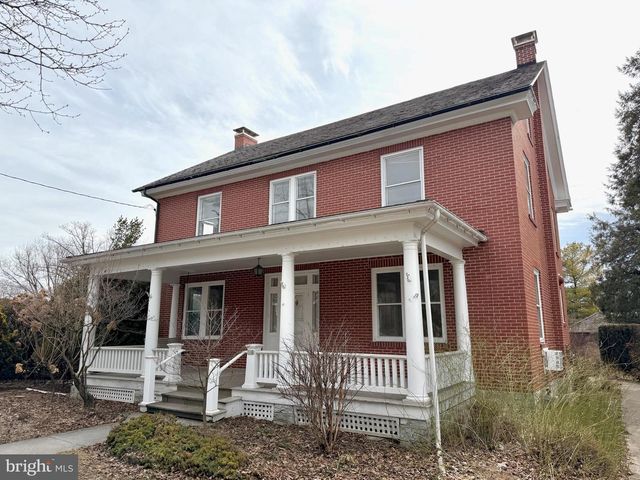 514 E MAIN ST, Annville, PA 17003
