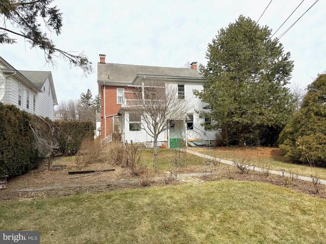514 E MAIN ST, Annville, PA 17003