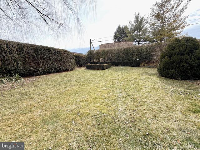 514 E MAIN ST, Annville, PA 17003