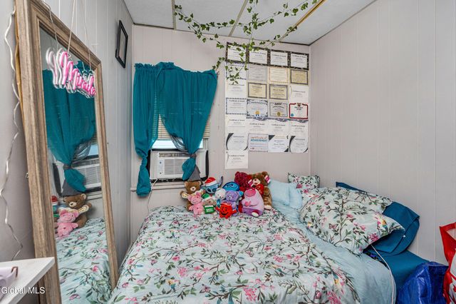 1021 3rd Street, Rensselaer, NY 12144