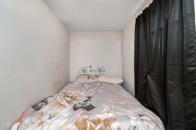 1021 3rd Street, Rensselaer, NY 12144