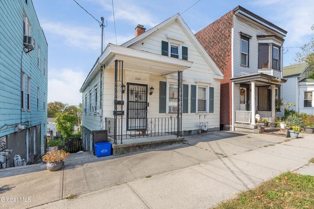 1021 3rd Street, Rensselaer, NY 12144