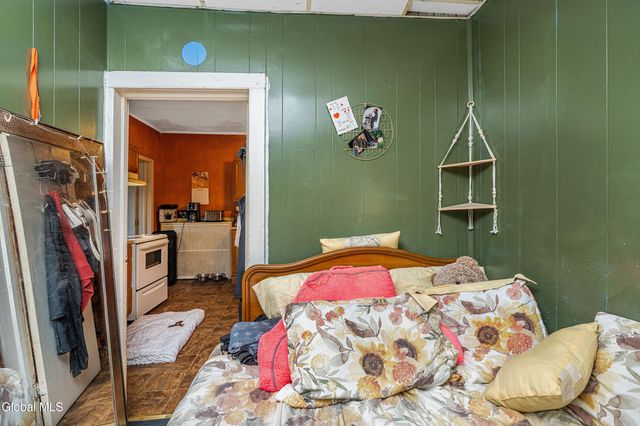 1021 3rd Street, Rensselaer, NY 12144