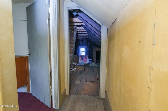 1021 3rd Street, Rensselaer, NY 12144