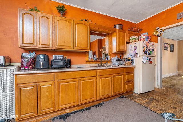 1021 3rd Street, Rensselaer, NY 12144