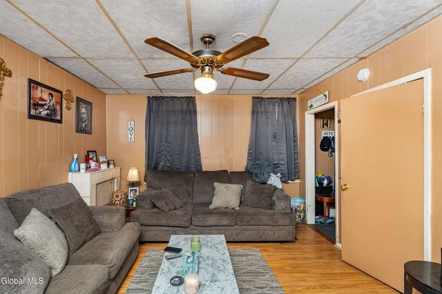 1021 3rd Street, Rensselaer, NY 12144