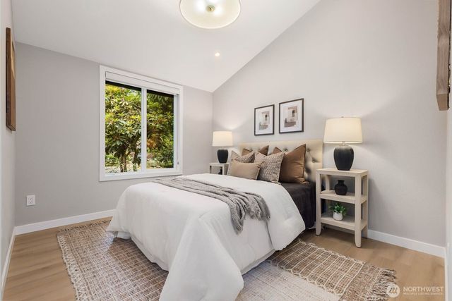 1928 218th Lane SE, Sammamish, WA 98075