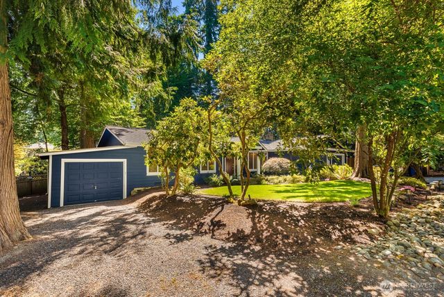 1928 218th Lane SE, Sammamish, WA 98075
