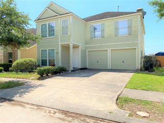 12715 S Bayberry Bend Circle Drive, Houston, TX 77072