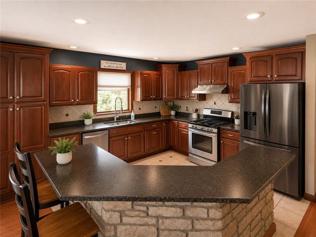 738 Governors Road, Troy, OH 45373