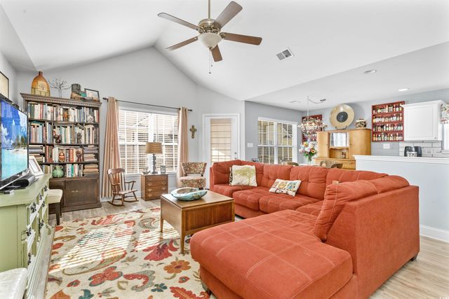 1335 Wading Bird Ln., Myrtle Beach, SC 29577