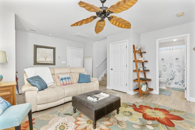 1335 Wading Bird Ln., Myrtle Beach, SC 29577