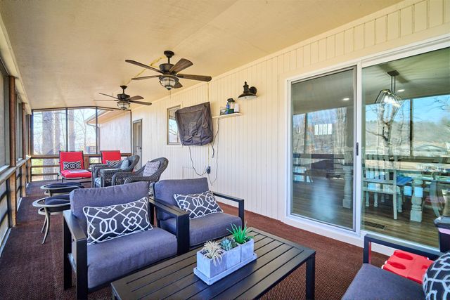 7 Winnebago Trace, Cherokee Village, AR 72529