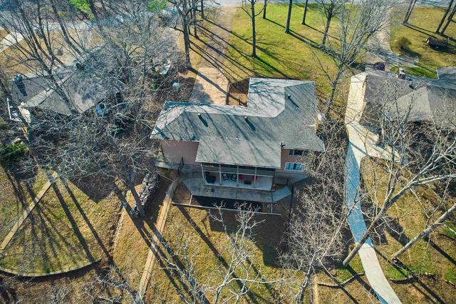 7 Winnebago Trace, Cherokee Village, AR 72529