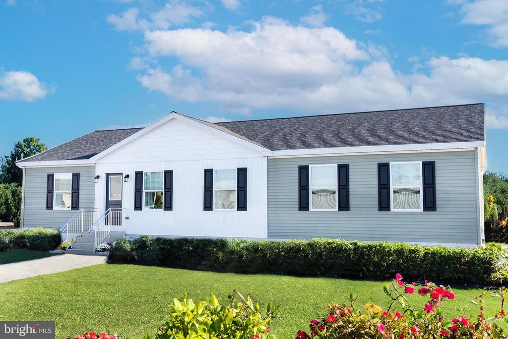 Image 1 of property listing at LOT 2266 SQUID CIR, Greenbackville, VA 23356