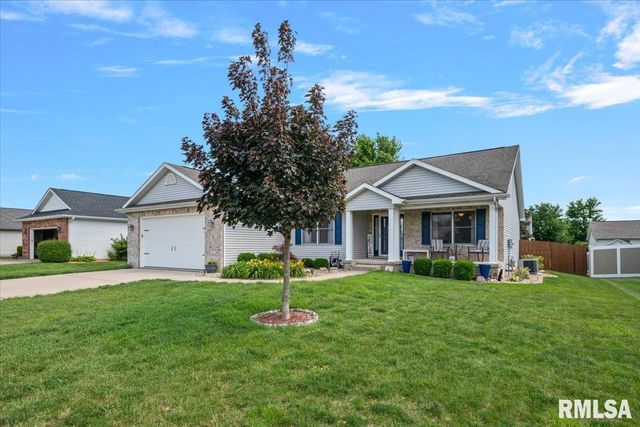 316 Newcombe Lane, Chatham, IL 62629