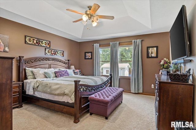 316 Newcombe Lane, Chatham, IL 62629