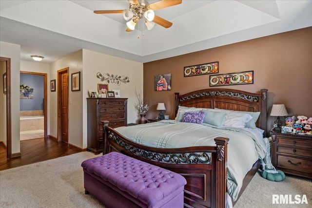 316 Newcombe Lane, Chatham, IL 62629