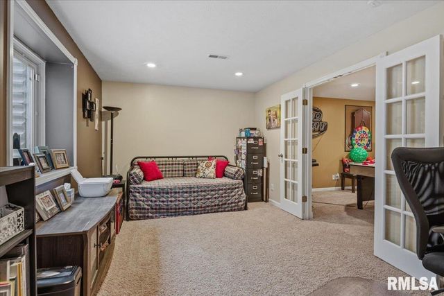 316 Newcombe Lane, Chatham, IL 62629