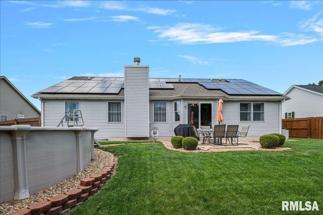 316 Newcombe Lane, Chatham, IL 62629