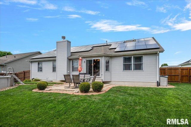 316 Newcombe Lane, Chatham, IL 62629