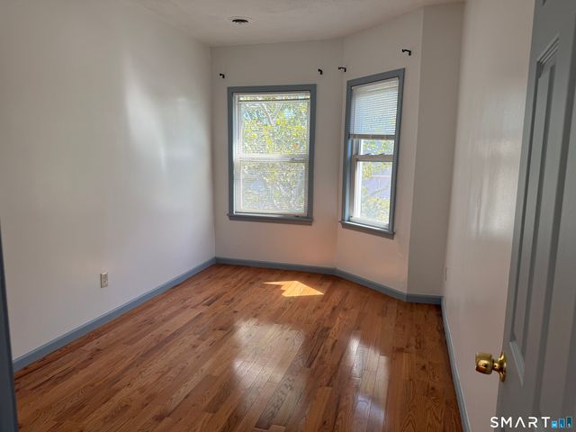 264 Ferry Street 3, New Haven, CT 06513