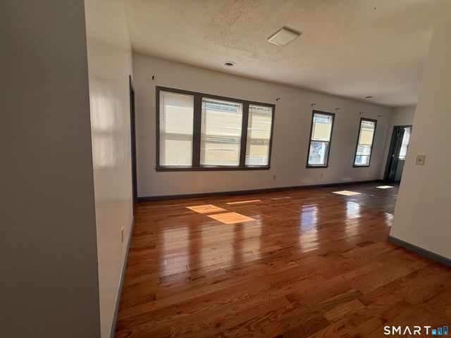 264 Ferry Street 3, New Haven, CT 06513