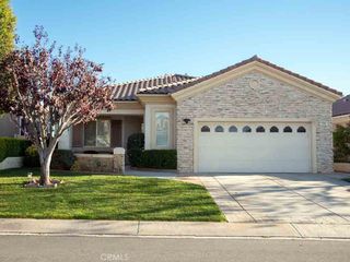 1041 Riviera Court, Beaumont, CA 92223