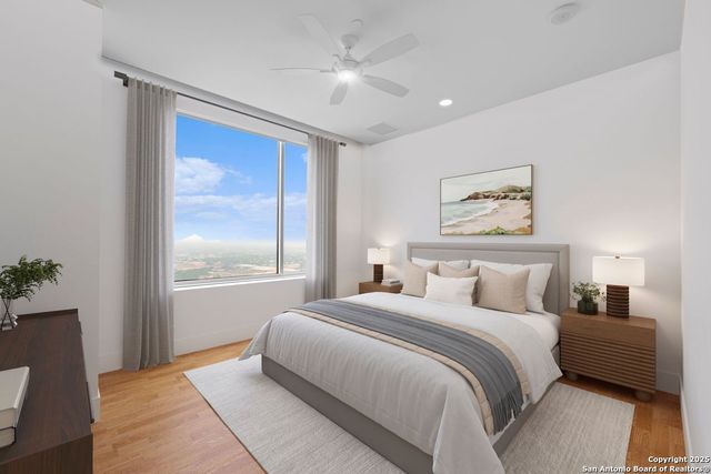 610 E Market St Unit 3110, San Antonio, TX 78205