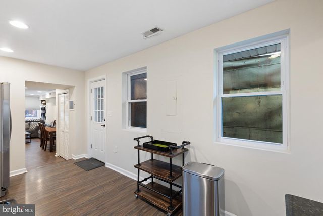 614 S CHAPEL ST, Baltimore, MD 21231