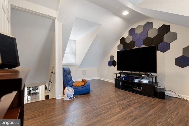 614 S CHAPEL ST, Baltimore, MD 21231