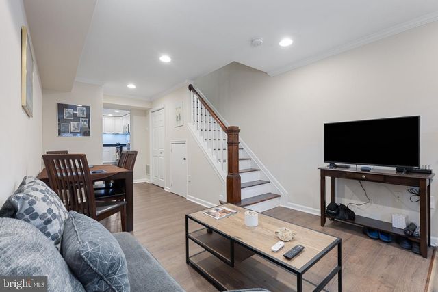 614 S CHAPEL ST, Baltimore, MD 21231