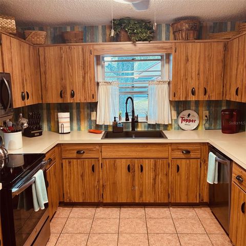 8747 SW 93RD PLACE C, Ocala, FL 34481