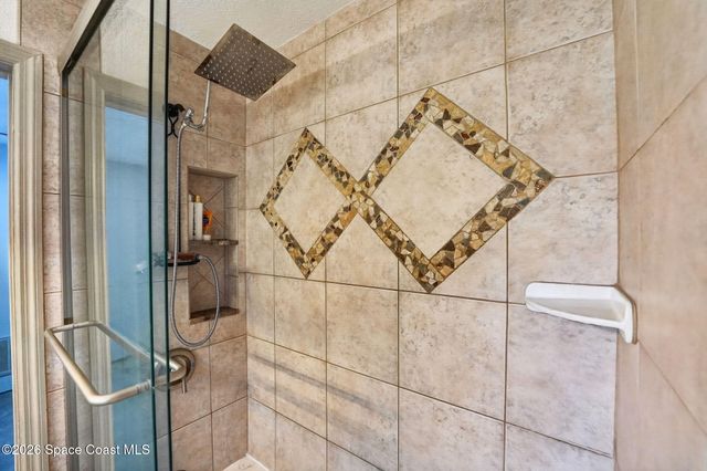 555 Nora Avenue, Merritt Island, FL 32952
