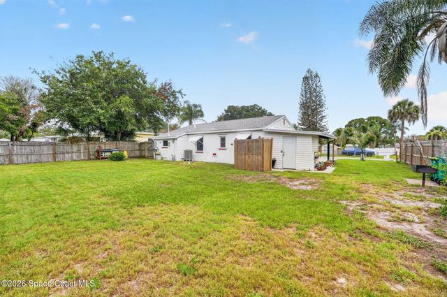 555 Nora Avenue, Merritt Island, FL 32952